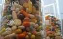 Pills (white rabbit) - Erich Ferdinand