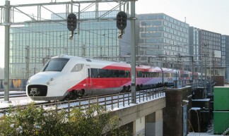 NS HiSpeed Fyra V250 EMU no. 4808, Amsterdam - Michael Day