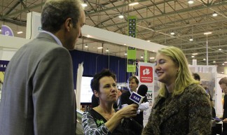 Minister Schultz van Haegen bezoekt ACE op Ecomobiel 33 - Hans Mestrum