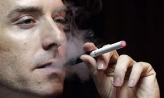 E-Cigarette - MomentiMedia TechFever Network