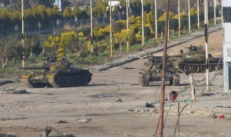Assad tanks shelling Baba Amr, Homs - Freedom House