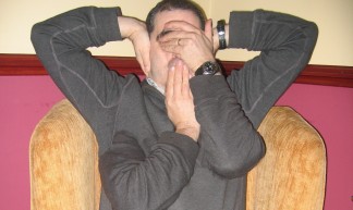 27/366: Hear, see and speak no evil! - David Muir