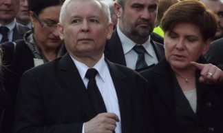 Jarosław Kaczyński i Beata Szydło - Piotr Drabik