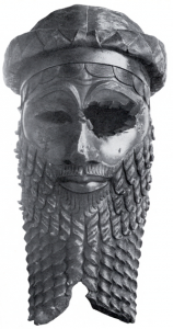 Bronzen hoofd van een Akkadische koning (waarschijnlijk Sargon van Akkad). Nationaal Museum Irak.