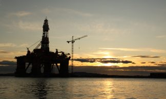 Oil platform - Chris-Håvard Berge