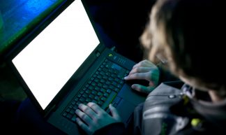 Hacking... - Christopher Schirner