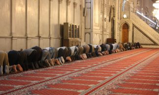 Damascus, Umayyad Mosque, prayers - Arian Zwegers