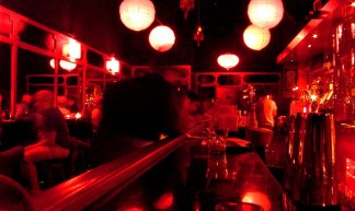 Radio Bar for Tenu - Gwen Harlow