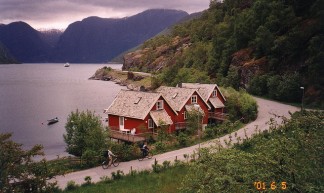 Flam 3 red houses - Art La Flamme