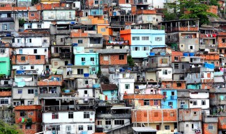 IMG_6775/Brazil/Rio De Janeiro/Favéla des Plaisirs/Favéla Do Prazères/Empilement/Stacking - dany13