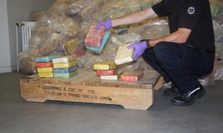 Hundreds of packets of cocaine were seized - ukhomeoffice