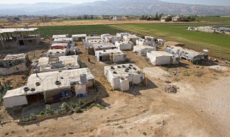 The continuous influx of Syrian refugees leads to fierce tensions in Lebanon / Bekaa Valley, Lebanon (2013) - Stephan Rebernik