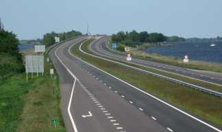 A6 empty motorway - Chriszwolle