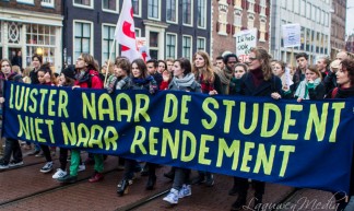 Amsterdam - Demonstratie Bungehuis naar Maagdenhuis - Laauwen Media