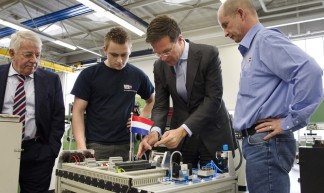 Uitleg in de bedrijfsschool - Minister-president Rutte