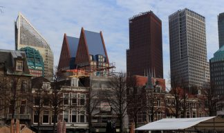 City - Leonieke Aalders