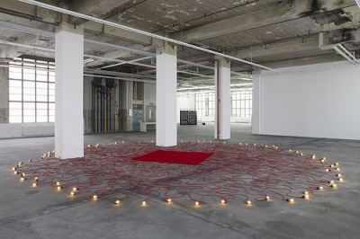 cc Flickr libbyr rosof photostream Mona Hatoum Undercurrent (red) 2008