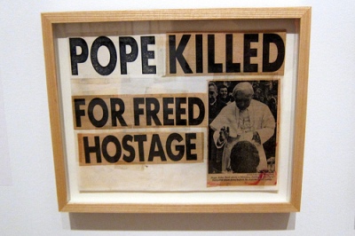 cc Flickr Wally Gobetz photostream Brooklyn - Brooklyn Museum Keith Haring 1978–1982 - Pope Killed for Freed Hostage © Courtesy of Keith Haring Foundation