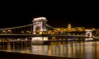 Chain Bridge, Budapest, 20180204 - Gilbert Sopakuwa