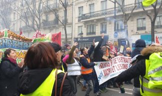 manif du 28 décembre 2019 à Paris contre le projet de réforme des retraites - Jeanne Menjoulet