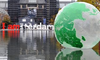 350 climate change in Amsterdam - Jos van Zetten