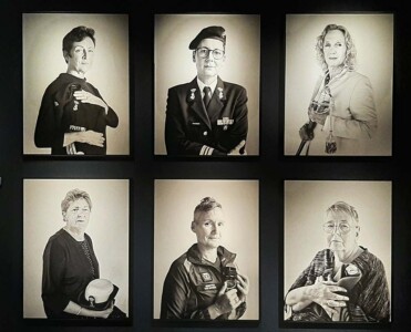 Mens op zee Vrouwelijke boegbeelden © Colette Lukassen © foto Wilma_Lankhorst.