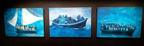 Mens op zee Zes-luik bootvluchtelingen (1990) © Aat Veldhoen © foto Wilma_Lankhorst.